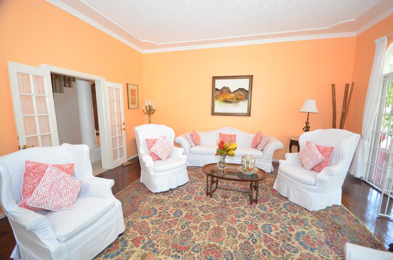 Summerhill Four Bedroom Villa Montego Bay Kültér fotó
