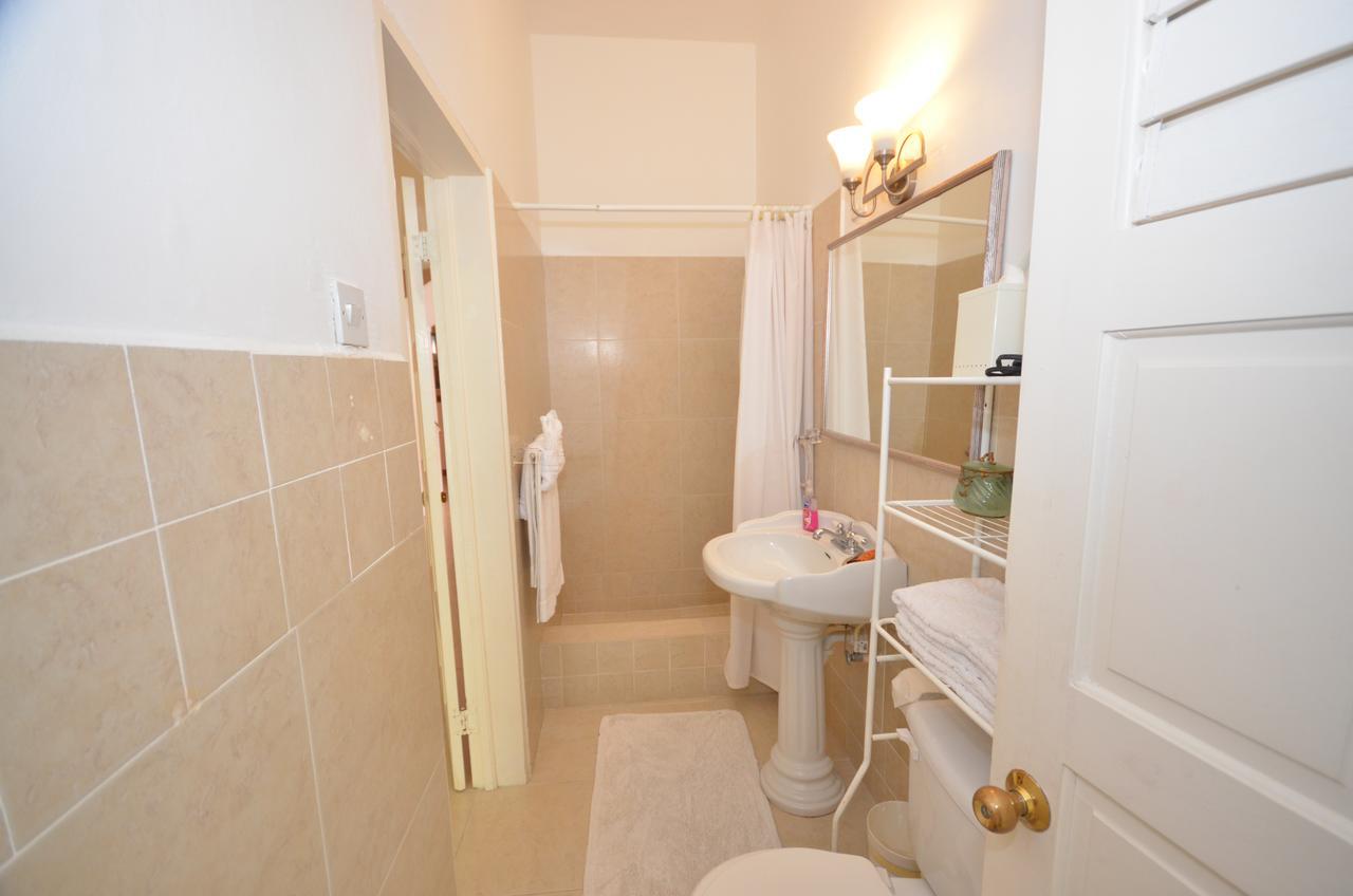 Summerhill Four Bedroom Villa Montego Bay Kültér fotó