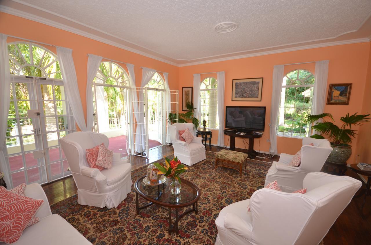 Summerhill Four Bedroom Villa Montego Bay Kültér fotó