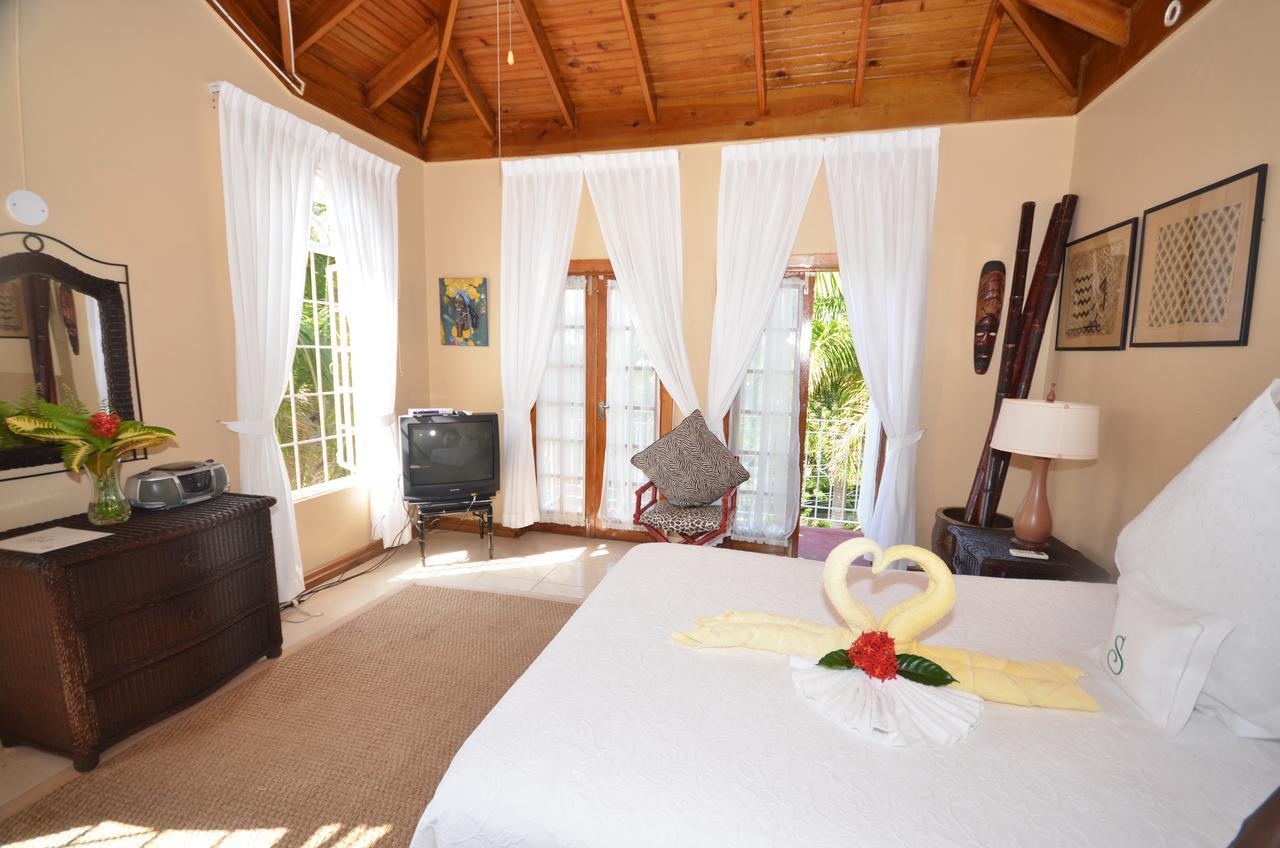 Summerhill Four Bedroom Villa Montego Bay Kültér fotó